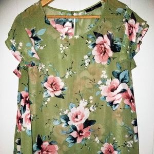 Cleo, Size Large Floral Print Blouse